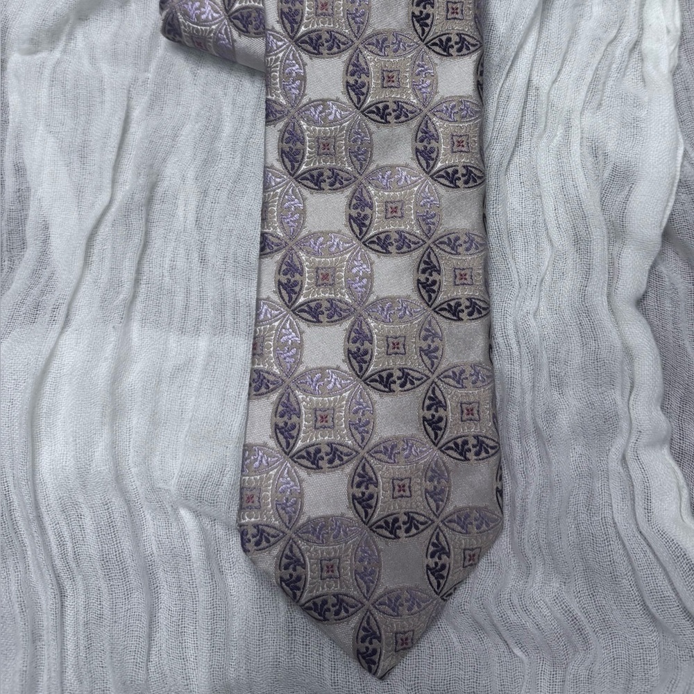 Ike Behar Silver and Purple Patterned Men's Tie